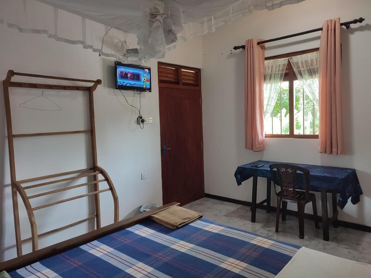 Rest Point Unawatuna Exterior foto